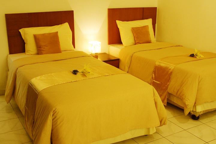 Sbth Boutique Atletik