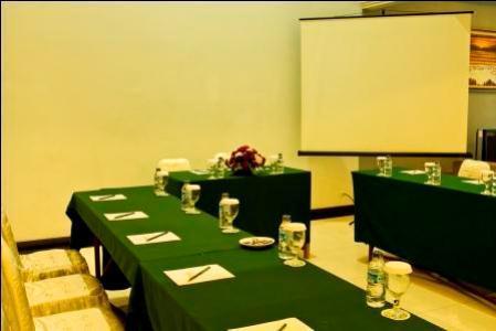 Sbth Boutique Atletik Hotel *
